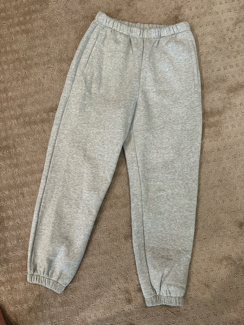 Gap Vintage Soft Relaxed Jogger Sweatsuit Set – Neutral / Size Small – Like New - Picture 6 of 7